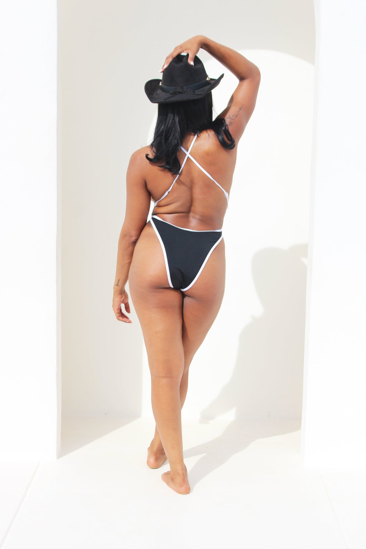 Monica Monokini